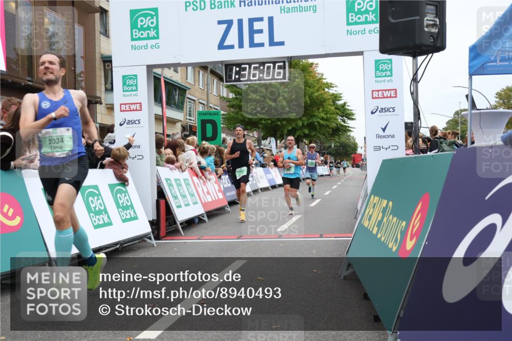 21.09.2025 - PSD Bank Halbmarathon Strokosch-Dieckow http://msf.ph/oto/8940493 21.09.2025 11:35:30 Ziel 1184, 1454, 1980, 1988, 2034 meine-sportfotos.de