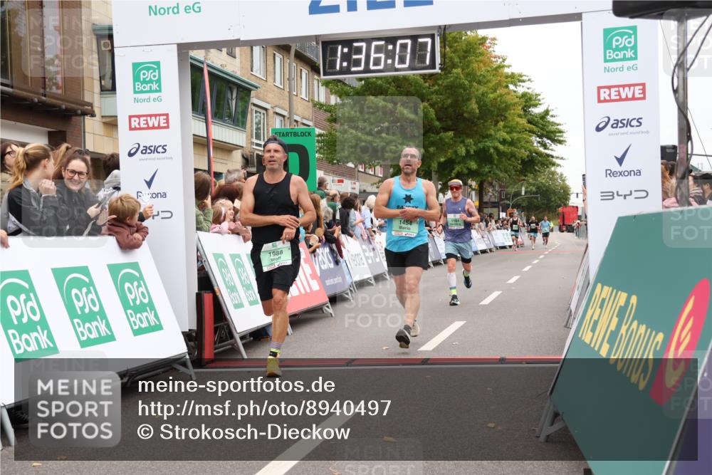 21.09.2025 - PSD Bank Halbmarathon Strokosch-Dieckow http://msf.ph/oto/8940497 21.09.2025 11:35:31 Ziel 1184, 1454, 1980, 1988, 2034 meine-sportfotos.de