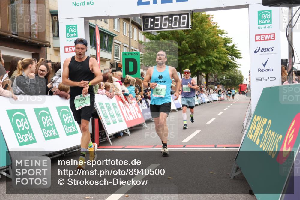 21.09.2025 - PSD Bank Halbmarathon Strokosch-Dieckow http://msf.ph/oto/8940500 21.09.2025 11:35:31 Ziel 1184, 1454, 1980, 1988, 2034 meine-sportfotos.de