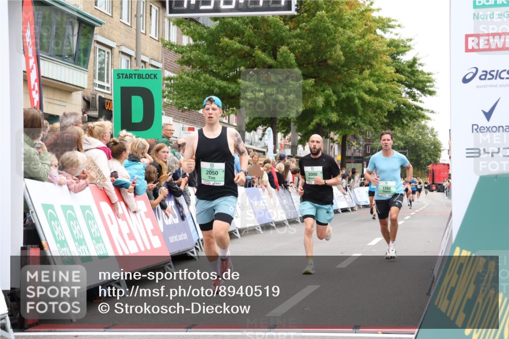 21.09.2025 - PSD Bank Halbmarathon Strokosch-Dieckow http://msf.ph/oto/8940519 21.09.2025 11:35:40 Ziel 1184, 1705, 2000, 2050 meine-sportfotos.de