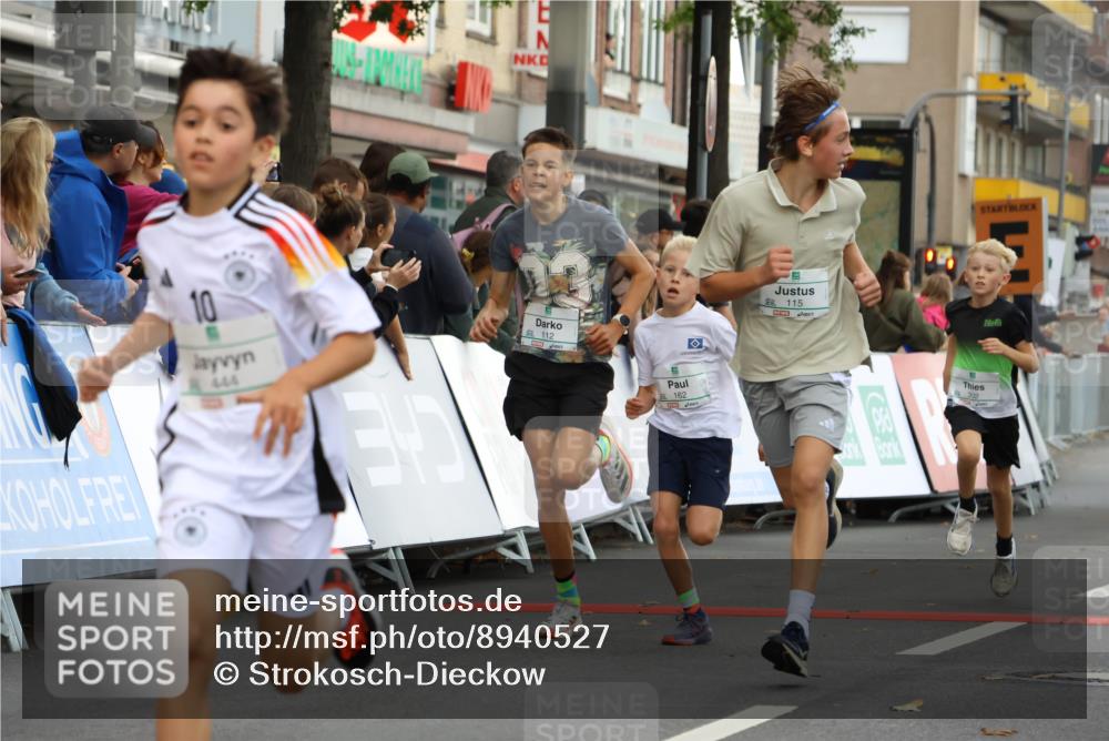 21.09.2025 - PSD Bank Halbmarathon Strokosch-Dieckow http://msf.ph/oto/8940527 21.09.2025 10:25:56 Ziel 112, 115, 118, 162, 232, 248, 302, 349, 421, 444, 450 meine-sportfotos.de