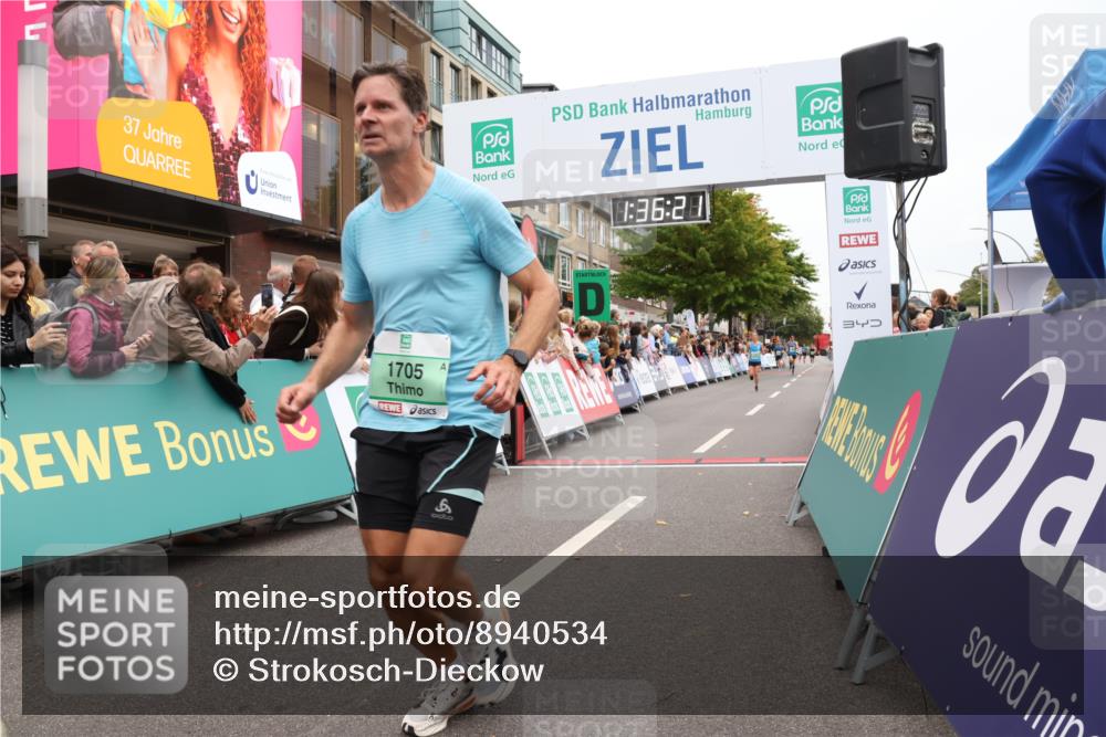 21.09.2025 - PSD Bank Halbmarathon Strokosch-Dieckow http://msf.ph/oto/8940534 21.09.2025 11:35:44 Ziel 1330, 1705, 2000, 2050 meine-sportfotos.de