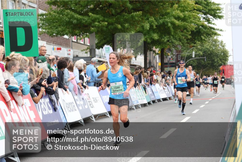 21.09.2025 - PSD Bank Halbmarathon Strokosch-Dieckow http://msf.ph/oto/8940538 21.09.2025 11:35:47 Ziel 1330, 1705, 1976, 2000, 2050 meine-sportfotos.de