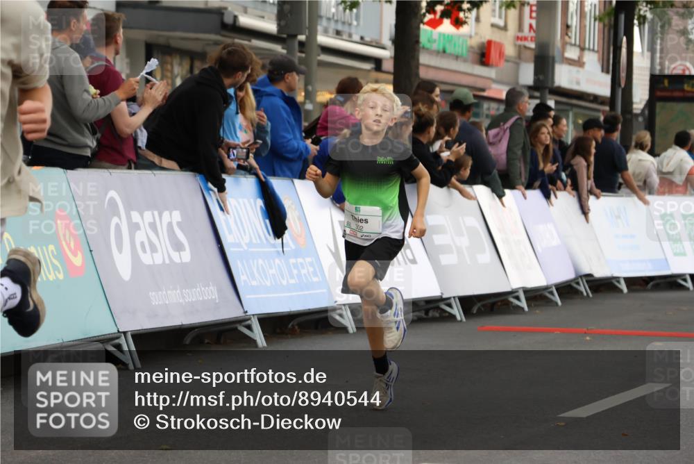 21.09.2025 - PSD Bank Halbmarathon Strokosch-Dieckow http://msf.ph/oto/8940544 21.09.2025 10:25:58 Ziel 112, 115, 162, 232, 302, 349, 421, 444, 450 meine-sportfotos.de
