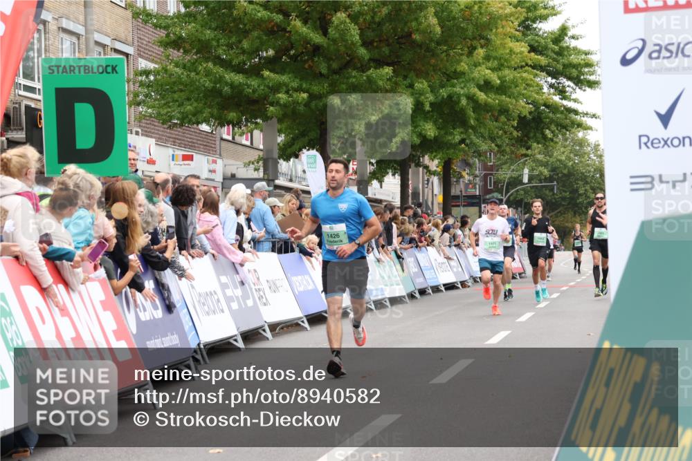 21.09.2025 - PSD Bank Halbmarathon Strokosch-Dieckow http://msf.ph/oto/8940582 21.09.2025 11:36:01 Ziel 1426, 1921, 1922, 1973, 2110 meine-sportfotos.de