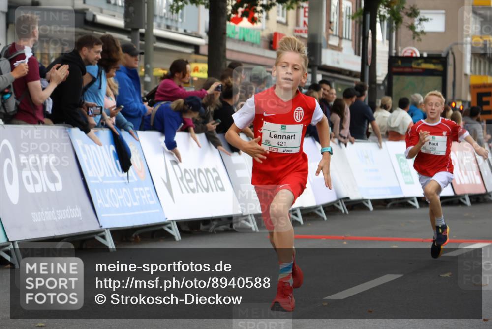 21.09.2025 - PSD Bank Halbmarathon Strokosch-Dieckow http://msf.ph/oto/8940588 21.09.2025 10:26:01 Ziel 106, 112, 115, 162, 302, 421, 444, 450 meine-sportfotos.de