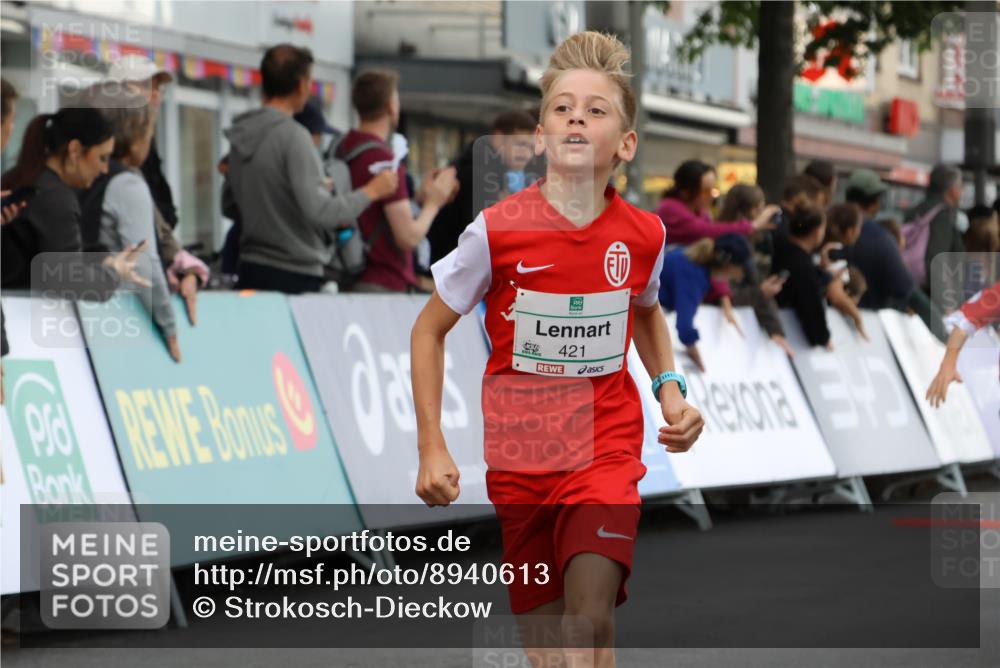 21.09.2025 - PSD Bank Halbmarathon Strokosch-Dieckow http://msf.ph/oto/8940613 21.09.2025 10:26:02 Ziel 106, 112, 115, 162, 302, 421, 444, 450 meine-sportfotos.de