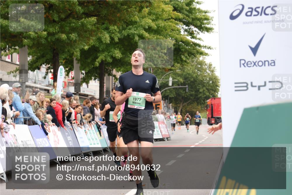 21.09.2025 - PSD Bank Halbmarathon Strokosch-Dieckow http://msf.ph/oto/8940632 21.09.2025 11:36:20 Ziel 1044, 1060, 1977, 2023, 2048, 2128 meine-sportfotos.de