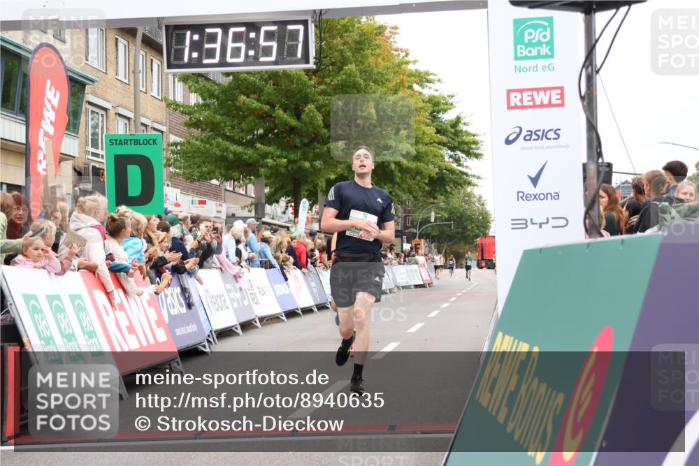21.09.2025 - PSD Bank Halbmarathon Strokosch-Dieckow http://msf.ph/oto/8940635 21.09.2025 11:36:20 Ziel 1044, 1060, 1977, 2023, 2048, 2128 meine-sportfotos.de