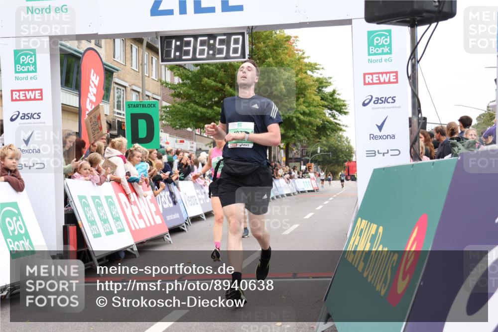 21.09.2025 - PSD Bank Halbmarathon Strokosch-Dieckow http://msf.ph/oto/8940638 21.09.2025 11:36:21 Ziel 1044, 1060, 1977, 2023, 2048, 2128 meine-sportfotos.de