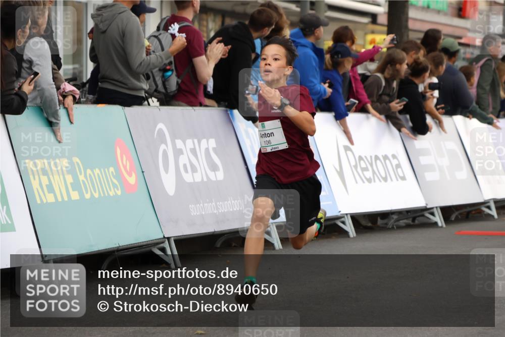 21.09.2025 - PSD Bank Halbmarathon Strokosch-Dieckow http://msf.ph/oto/8940650 21.09.2025 10:26:07 Ziel 106, 214, 226, 302, 421, 450 meine-sportfotos.de