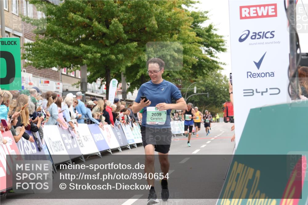 21.09.2025 - PSD Bank Halbmarathon Strokosch-Dieckow http://msf.ph/oto/8940654 21.09.2025 11:36:37 Ziel 1563, 2039 meine-sportfotos.de