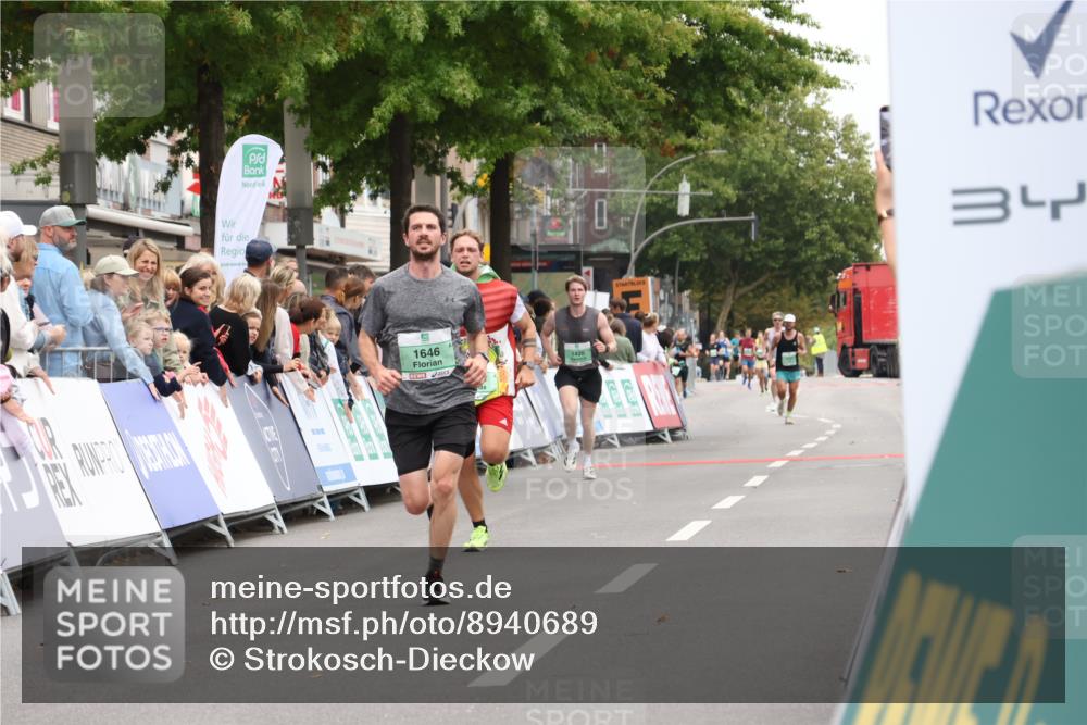 21.09.2025 - PSD Bank Halbmarathon Strokosch-Dieckow http://msf.ph/oto/8940689 21.09.2025 11:36:50 Ziel 1421, 1646, 1910, 2030, 2398 meine-sportfotos.de
