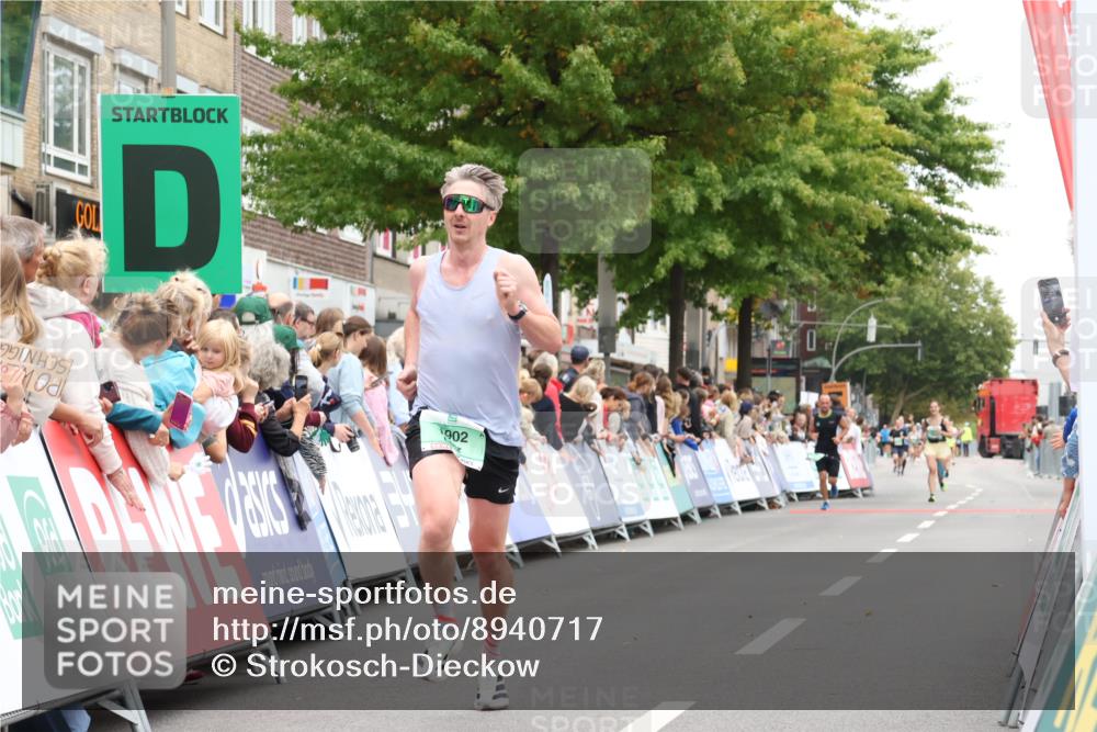 21.09.2025 - PSD Bank Halbmarathon Strokosch-Dieckow http://msf.ph/oto/8940717 21.09.2025 11:37:08 Ziel 1902, 2031 meine-sportfotos.de