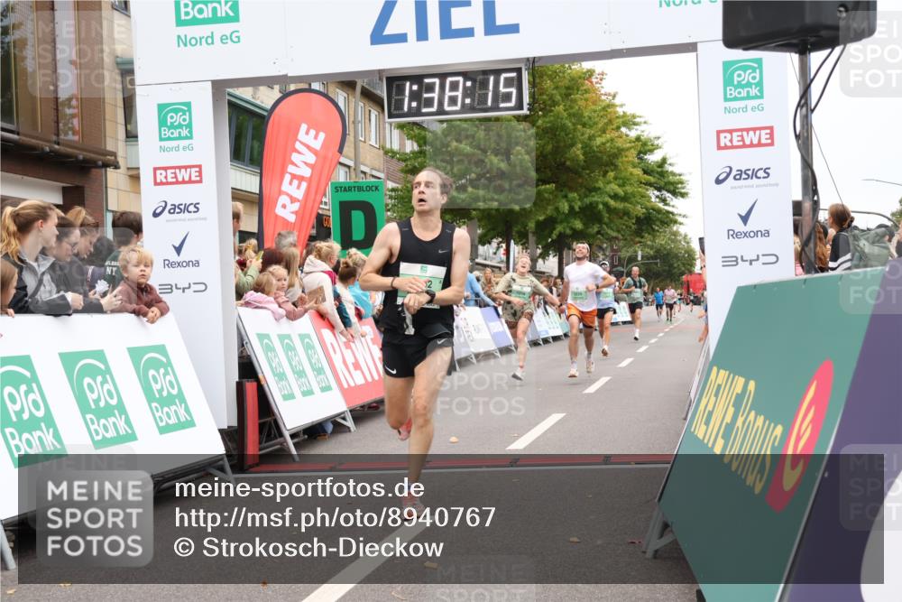 21.09.2025 - PSD Bank Halbmarathon Strokosch-Dieckow http://msf.ph/oto/8940767 21.09.2025 11:37:38 Ziel 1216, 2017, 2095, 2120, 2132, 2226 meine-sportfotos.de
