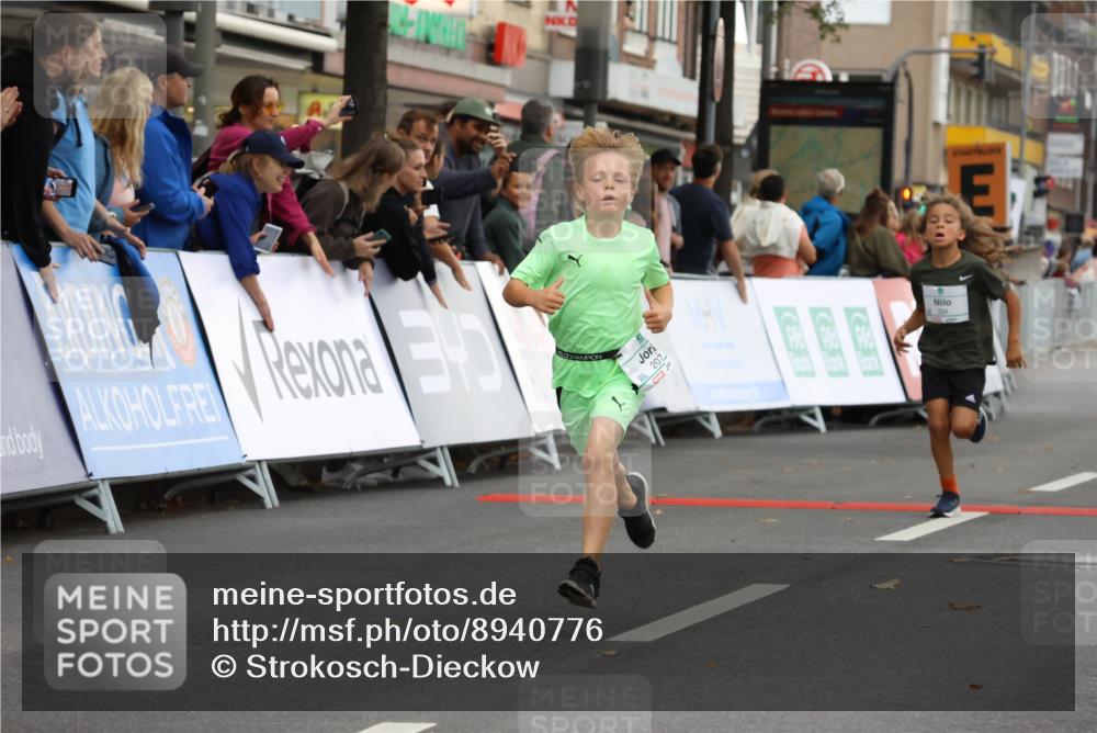 21.09.2025 - PSD Bank Halbmarathon Strokosch-Dieckow http://msf.ph/oto/8940776 21.09.2025 10:26:21 Ziel 120, 207, 211, 314, 334, 384 meine-sportfotos.de