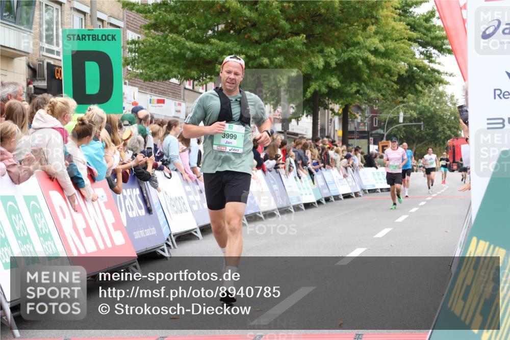 21.09.2025 - PSD Bank Halbmarathon Strokosch-Dieckow http://msf.ph/oto/8940785 21.09.2025 11:37:44 Ziel 1216, 2017, 2132, 2226, 3999 meine-sportfotos.de