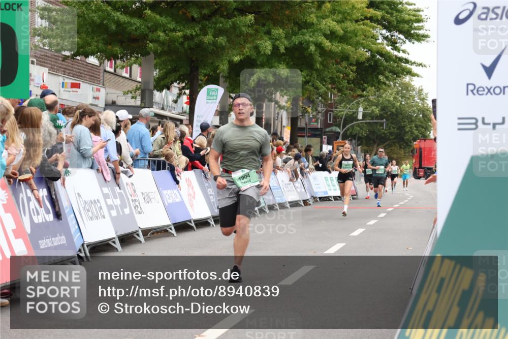 21.09.2025 - PSD Bank Halbmarathon Strokosch-Dieckow http://msf.ph/oto/8940839 21.09.2025 11:38:20 Ziel 1892, 1904 meine-sportfotos.de
