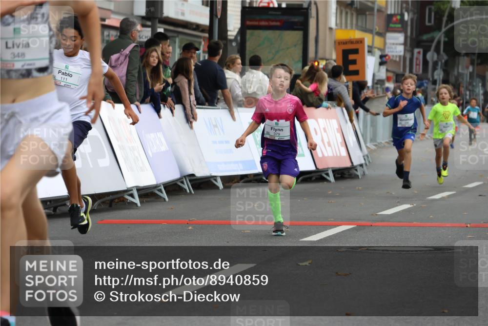 21.09.2025 - PSD Bank Halbmarathon Strokosch-Dieckow http://msf.ph/oto/8940859 21.09.2025 10:26:35 Ziel 111, 297, 347, 348, 379, 396 meine-sportfotos.de