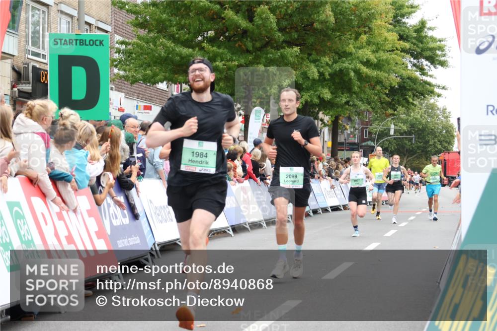 21.09.2025 - PSD Bank Halbmarathon Strokosch-Dieckow http://msf.ph/oto/8940868 21.09.2025 11:38:34 Ziel 1984, 1985, 2037, 2077, 2099, 2675 meine-sportfotos.de