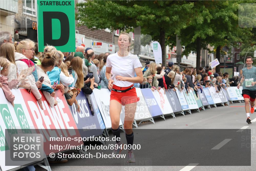 21.09.2025 - PSD Bank Halbmarathon Strokosch-Dieckow http://msf.ph/oto/8940900 21.09.2025 11:38:52 Ziel 1859, 2355 meine-sportfotos.de
