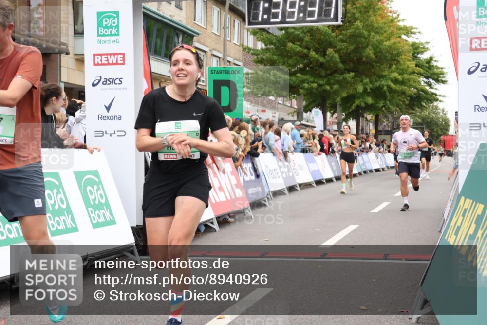 21.09.2025 - PSD Bank Halbmarathon Strokosch-Dieckow http://msf.ph/oto/8940926 21.09.2025 11:39:01 Ziel 1027, 1414, 1816, 1859, 2047, 2079, 2355, 3917 meine-sportfotos.de