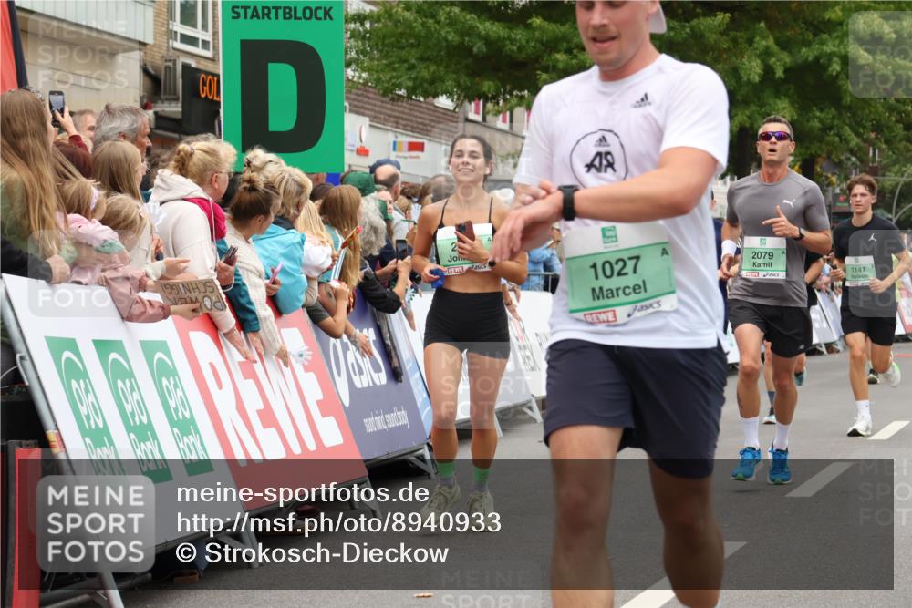 21.09.2025 - PSD Bank Halbmarathon Strokosch-Dieckow http://msf.ph/oto/8940933 21.09.2025 11:39:04 Ziel 1027, 1147, 1414, 1816, 1917, 2047, 2055, 2079, 3917 meine-sportfotos.de