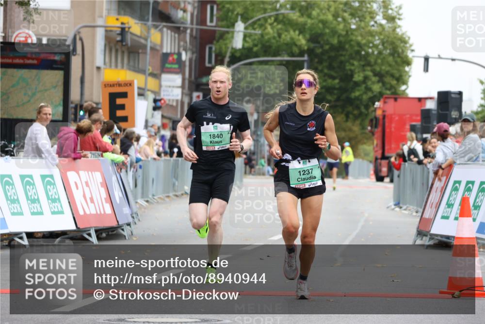 21.09.2025 - PSD Bank Halbmarathon Strokosch-Dieckow http://msf.ph/oto/8940944 21.09.2025 11:23:06 Ziel 1237, 1455, 1840 meine-sportfotos.de