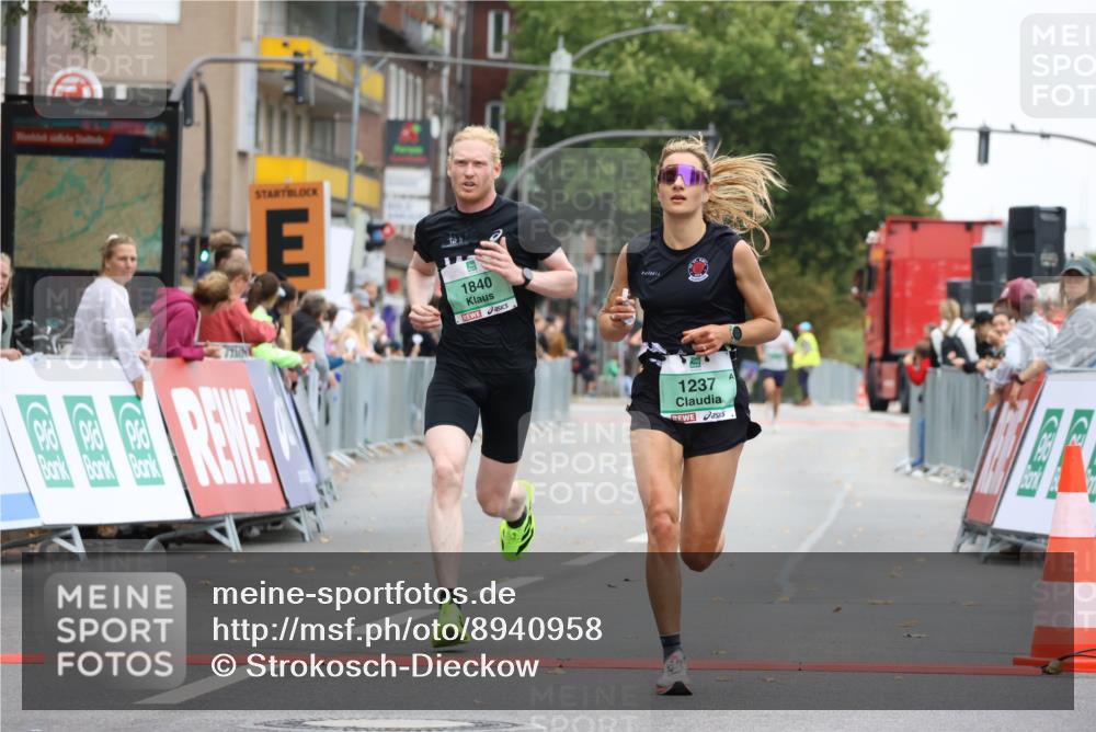21.09.2025 - PSD Bank Halbmarathon Strokosch-Dieckow http://msf.ph/oto/8940958 21.09.2025 11:23:07 Ziel 1237, 1455, 1840 meine-sportfotos.de