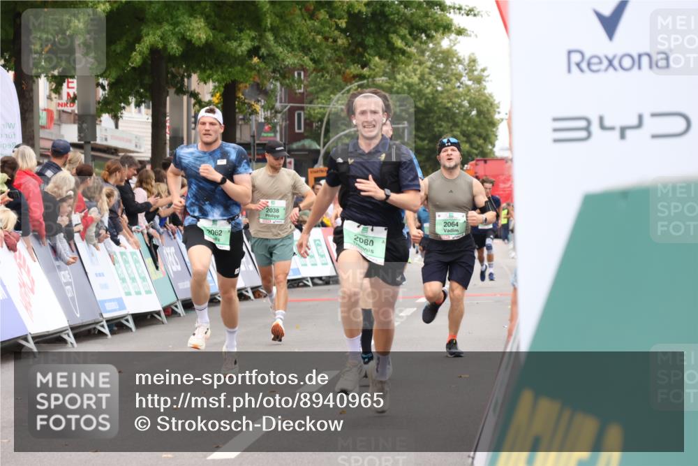 21.09.2025 - PSD Bank Halbmarathon Strokosch-Dieckow http://msf.ph/oto/8940965 21.09.2025 11:39:16 Ziel 2062, 2064, 2080, 2137, 2175 meine-sportfotos.de