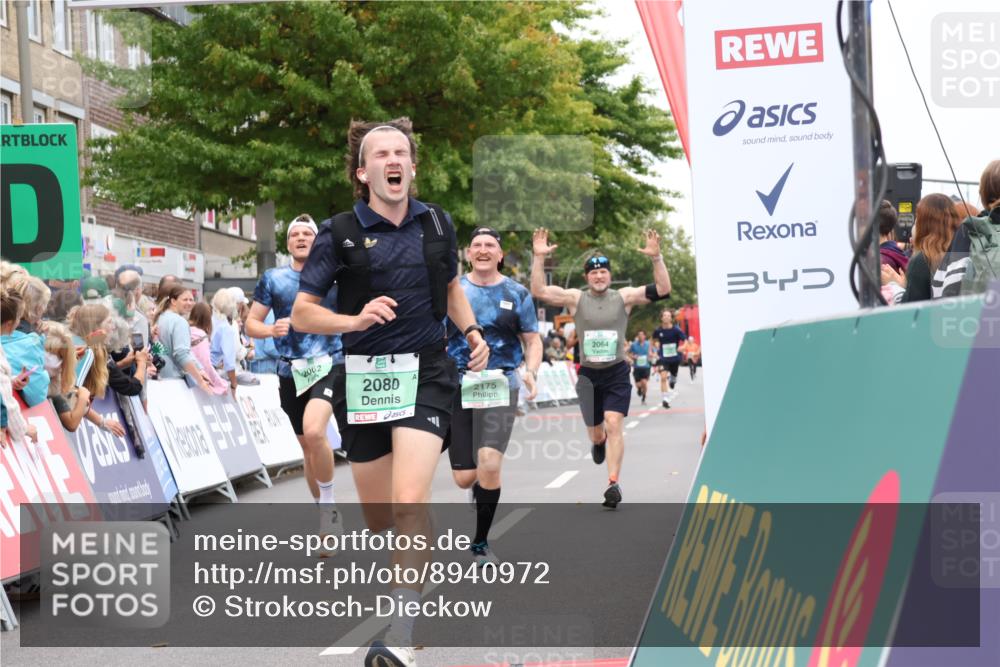 21.09.2025 - PSD Bank Halbmarathon Strokosch-Dieckow http://msf.ph/oto/8940972 21.09.2025 11:39:18 Ziel 1227, 2038, 2062, 2064, 2080, 2137, 2175 meine-sportfotos.de
