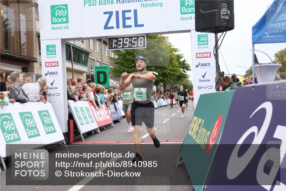 21.09.2025 - PSD Bank Halbmarathon Strokosch-Dieckow http://msf.ph/oto/8940985 21.09.2025 11:39:21 Ziel 1227, 2038, 2062, 2064, 2080, 2175 meine-sportfotos.de