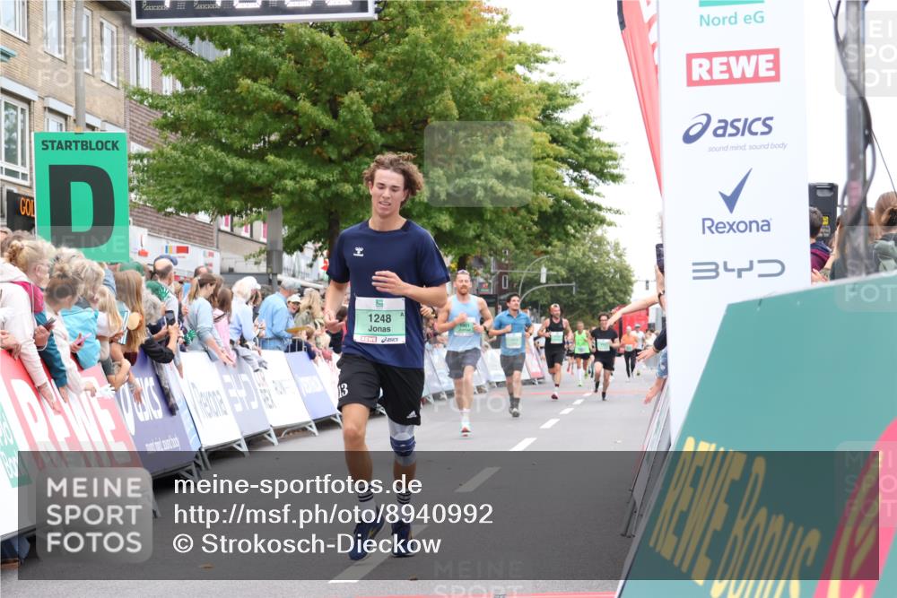 21.09.2025 - PSD Bank Halbmarathon Strokosch-Dieckow http://msf.ph/oto/8940992 21.09.2025 11:39:25 Ziel 1227, 1248, 1769, 1901, 2038, 2062, 2064, 2080, 2175 meine-sportfotos.de