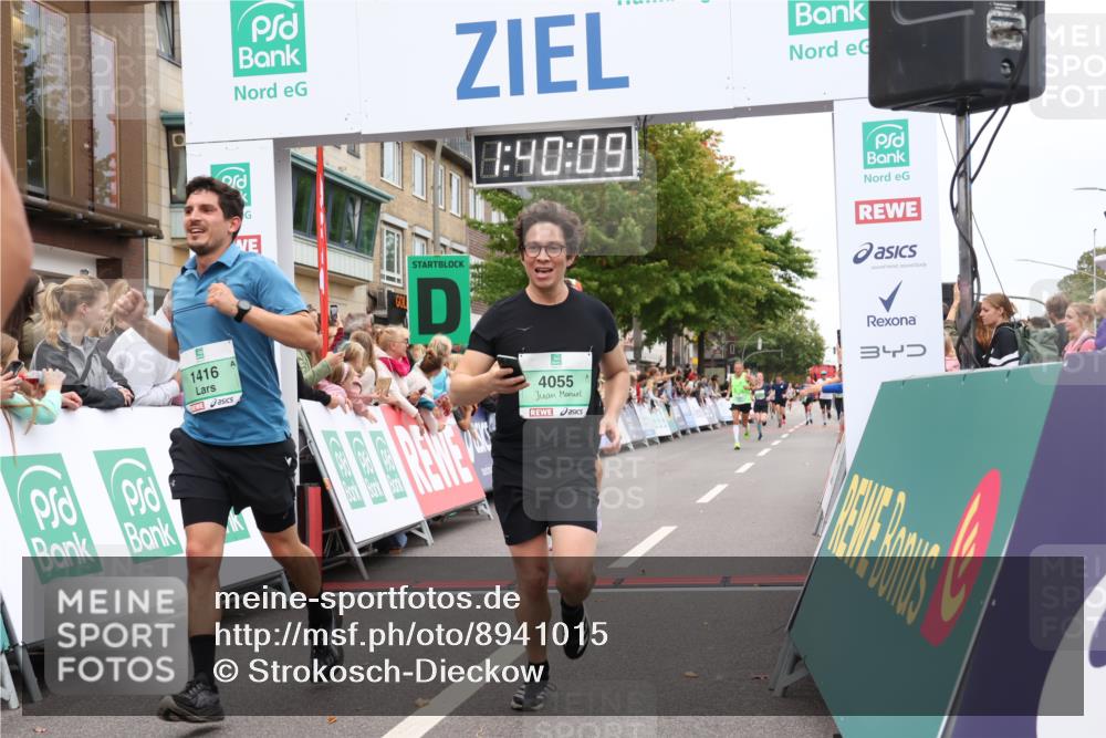 21.09.2025 - PSD Bank Halbmarathon Strokosch-Dieckow http://msf.ph/oto/8941015 21.09.2025 11:39:33 Ziel 1110, 1248, 1416, 1769, 1901, 4055 meine-sportfotos.de