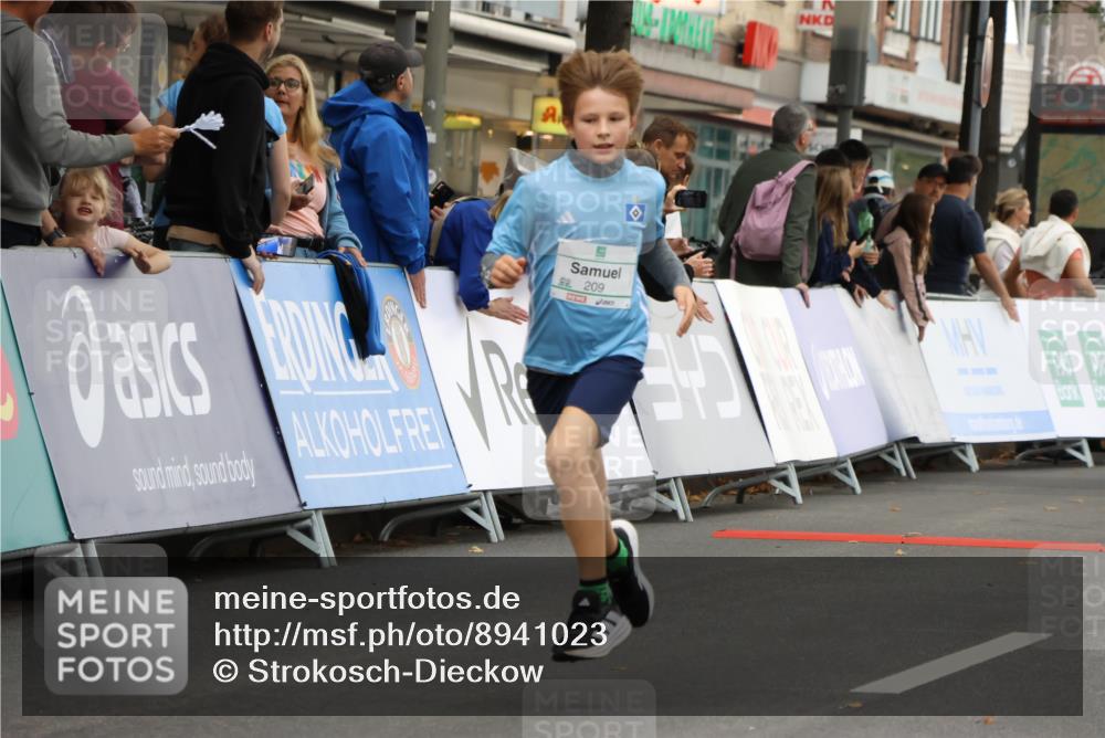 21.09.2025 - PSD Bank Halbmarathon Strokosch-Dieckow http://msf.ph/oto/8941023 21.09.2025 10:26:54 Ziel 152, 209, 210, 222, 283, 360 meine-sportfotos.de