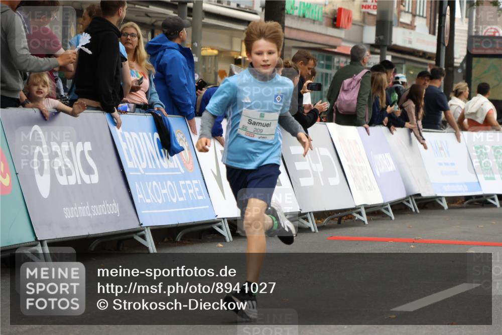 21.09.2025 - PSD Bank Halbmarathon Strokosch-Dieckow http://msf.ph/oto/8941027 21.09.2025 10:26:55 Ziel 152, 209, 210, 222, 225, 283, 358, 360 meine-sportfotos.de