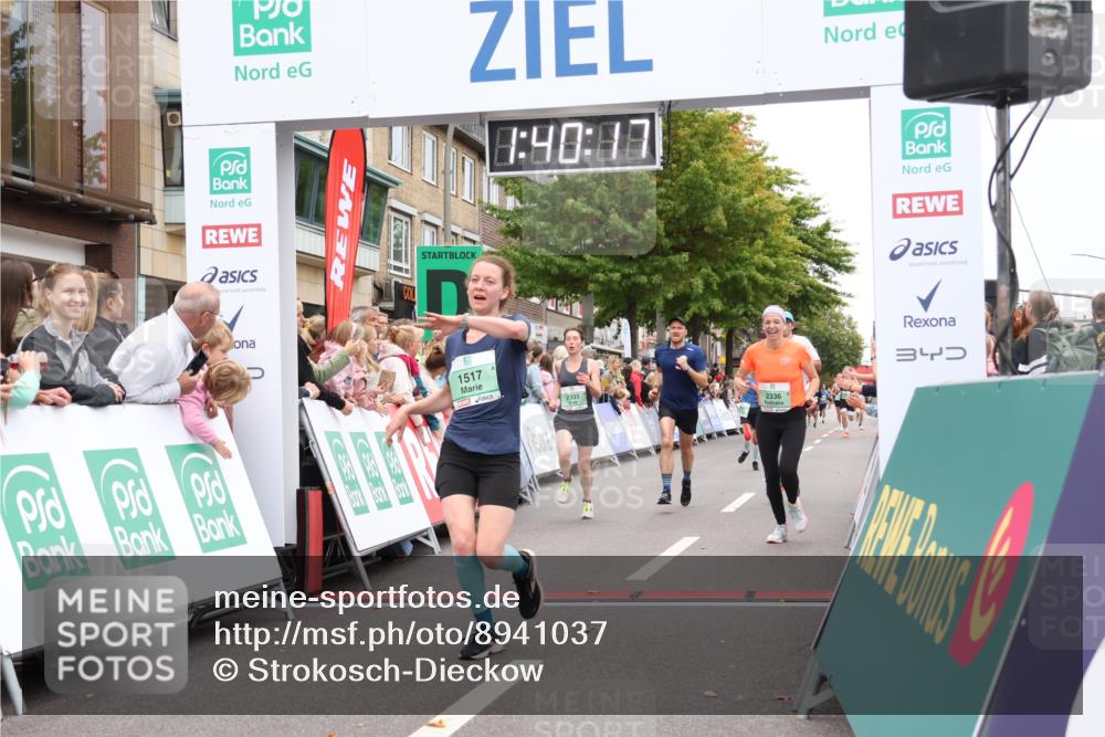 21.09.2025 - PSD Bank Halbmarathon Strokosch-Dieckow http://msf.ph/oto/8941037 21.09.2025 11:39:41 Ziel 1110, 1483, 1517, 1784, 2059, 2285, 2333, 2336 meine-sportfotos.de