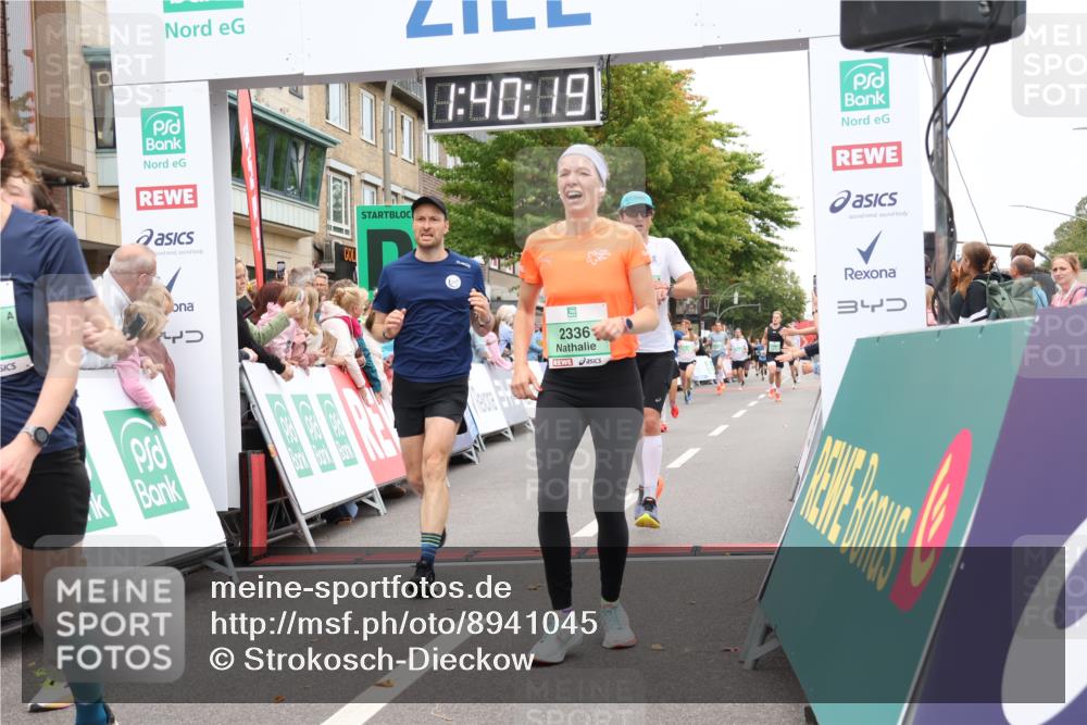 21.09.2025 - PSD Bank Halbmarathon Strokosch-Dieckow http://msf.ph/oto/8941045 21.09.2025 11:39:42 Ziel 1483, 1517, 1784, 1970, 2059, 2285, 2333, 2336 meine-sportfotos.de