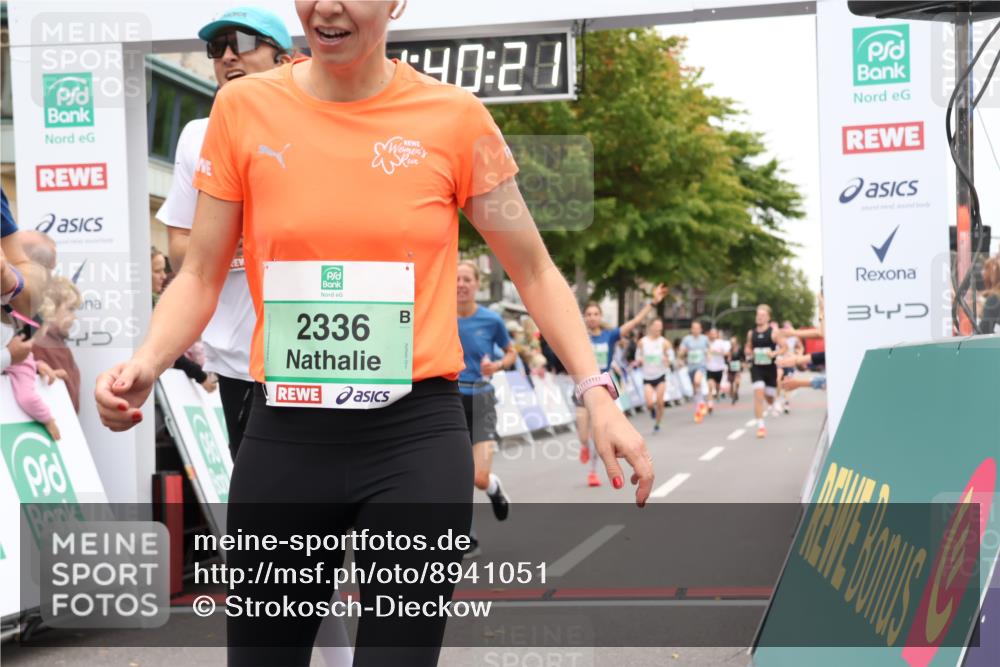 21.09.2025 - PSD Bank Halbmarathon Strokosch-Dieckow http://msf.ph/oto/8941051 21.09.2025 11:39:44 Ziel 1483, 1517, 1784, 1960, 1970, 2059, 2285, 2333, 2336 meine-sportfotos.de