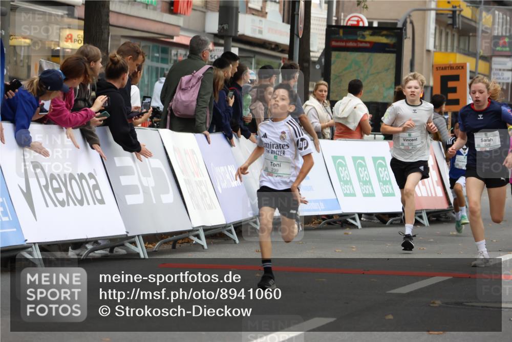 21.09.2025 - PSD Bank Halbmarathon Strokosch-Dieckow http://msf.ph/oto/8941060 21.09.2025 10:27:13 Ziel 128, 239, 242, 298, 329, 330, 398 meine-sportfotos.de