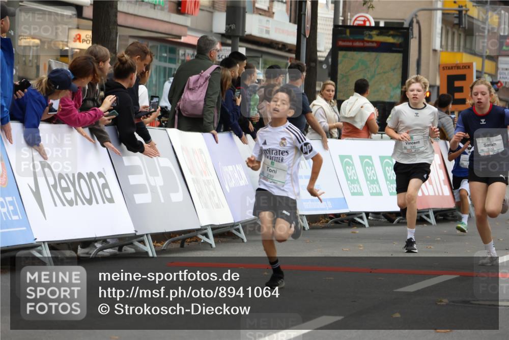 21.09.2025 - PSD Bank Halbmarathon Strokosch-Dieckow http://msf.ph/oto/8941064 21.09.2025 10:27:13 Ziel 128, 239, 242, 298, 329, 330, 398 meine-sportfotos.de