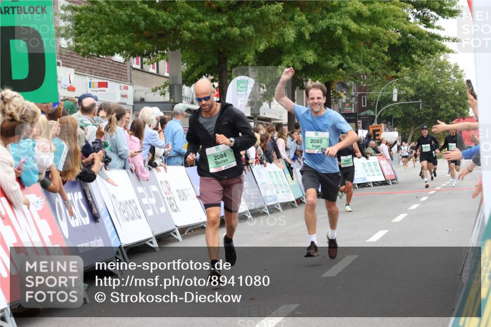 21.09.2025 - PSD Bank Halbmarathon Strokosch-Dieckow http://msf.ph/oto/8941080 21.09.2025 11:39:54 Ziel 1469, 1960, 1970, 2069, 2084, 2085, 2579, 2897, 3909 meine-sportfotos.de