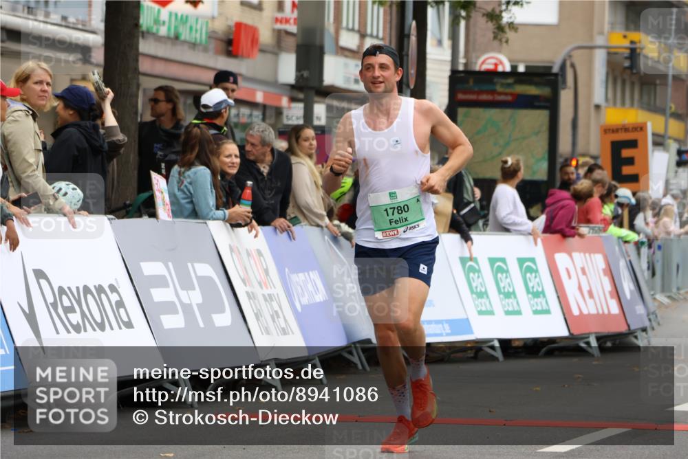 21.09.2025 - PSD Bank Halbmarathon Strokosch-Dieckow http://msf.ph/oto/8941086 21.09.2025 11:23:38 Ziel 1780 meine-sportfotos.de