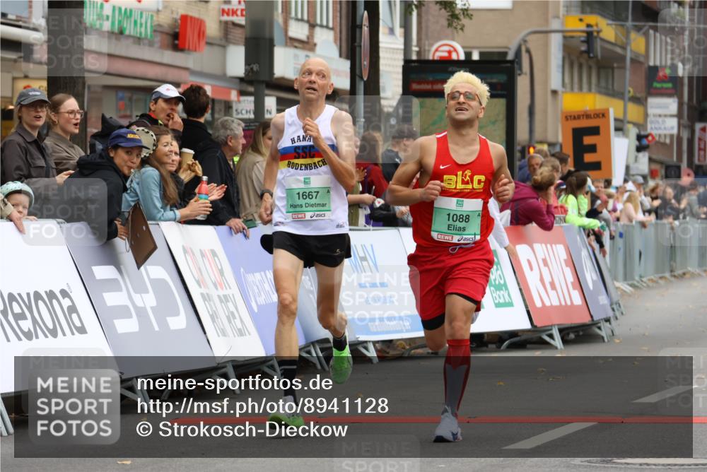 21.09.2025 - PSD Bank Halbmarathon Strokosch-Dieckow http://msf.ph/oto/8941128 21.09.2025 11:24:15 Ziel 1088, 1667, 1847 meine-sportfotos.de
