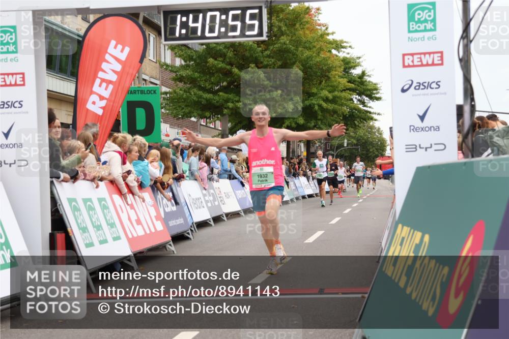 21.09.2025 - PSD Bank Halbmarathon Strokosch-Dieckow http://msf.ph/oto/8941143 21.09.2025 11:40:18 Ziel 1320, 1932, 2015, 2063 meine-sportfotos.de