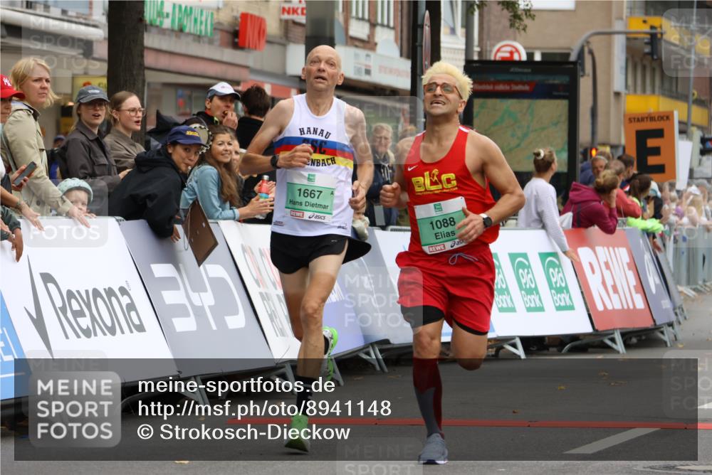 21.09.2025 - PSD Bank Halbmarathon Strokosch-Dieckow http://msf.ph/oto/8941148 21.09.2025 11:24:15 Ziel 1088, 1667, 1847 meine-sportfotos.de
