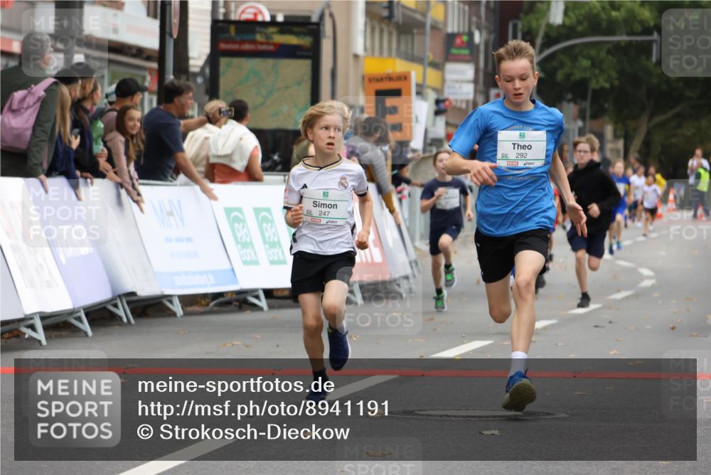 21.09.2025 - PSD Bank Halbmarathon Strokosch-Dieckow http://msf.ph/oto/8941191 21.09.2025 10:27:24 Ziel 101, 128, 242, 247, 249, 292, 298, 329, 330, 341, 391, 398 meine-sportfotos.de