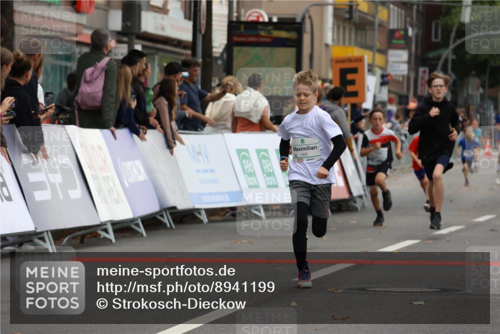 21.09.2025 - PSD Bank Halbmarathon Strokosch-Dieckow http://msf.ph/oto/8941199 21.09.2025 10:27:26 Ziel 101, 128, 242, 247, 249, 292, 298, 341, 342, 391 meine-sportfotos.de