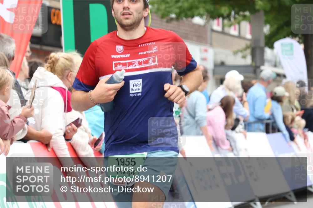 21.09.2025 - PSD Bank Halbmarathon Strokosch-Dieckow http://msf.ph/oto/8941207 21.09.2025 11:40:42 Ziel 1191, 1318, 1767, 1955, 1992, 2212, 2269, 2542 meine-sportfotos.de