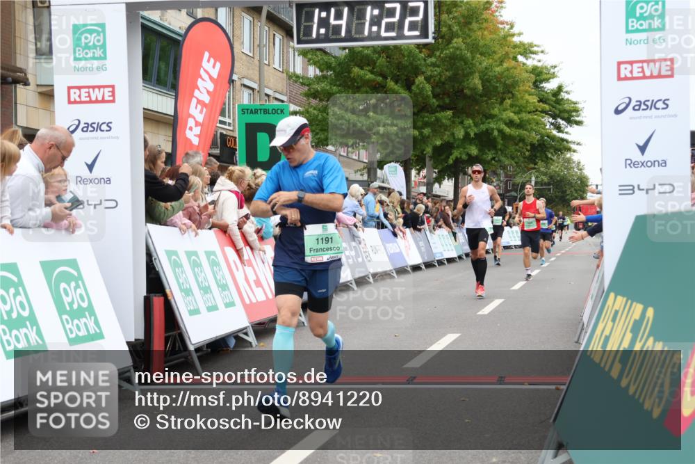 21.09.2025 - PSD Bank Halbmarathon Strokosch-Dieckow http://msf.ph/oto/8941220 21.09.2025 11:40:46 Ziel 1191, 1318, 1884, 1955, 1992, 2142, 2212, 2542 meine-sportfotos.de